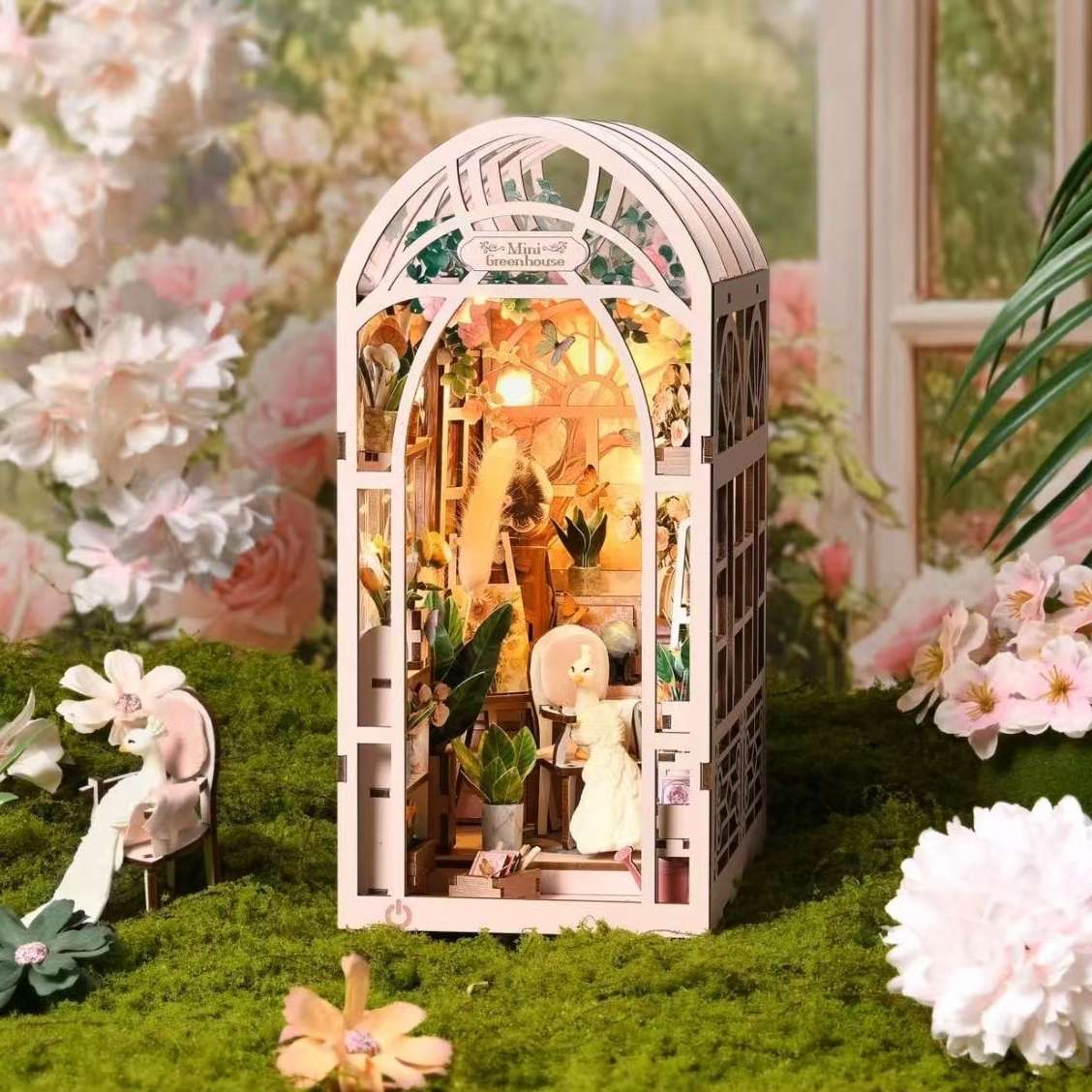 mini greenhouse