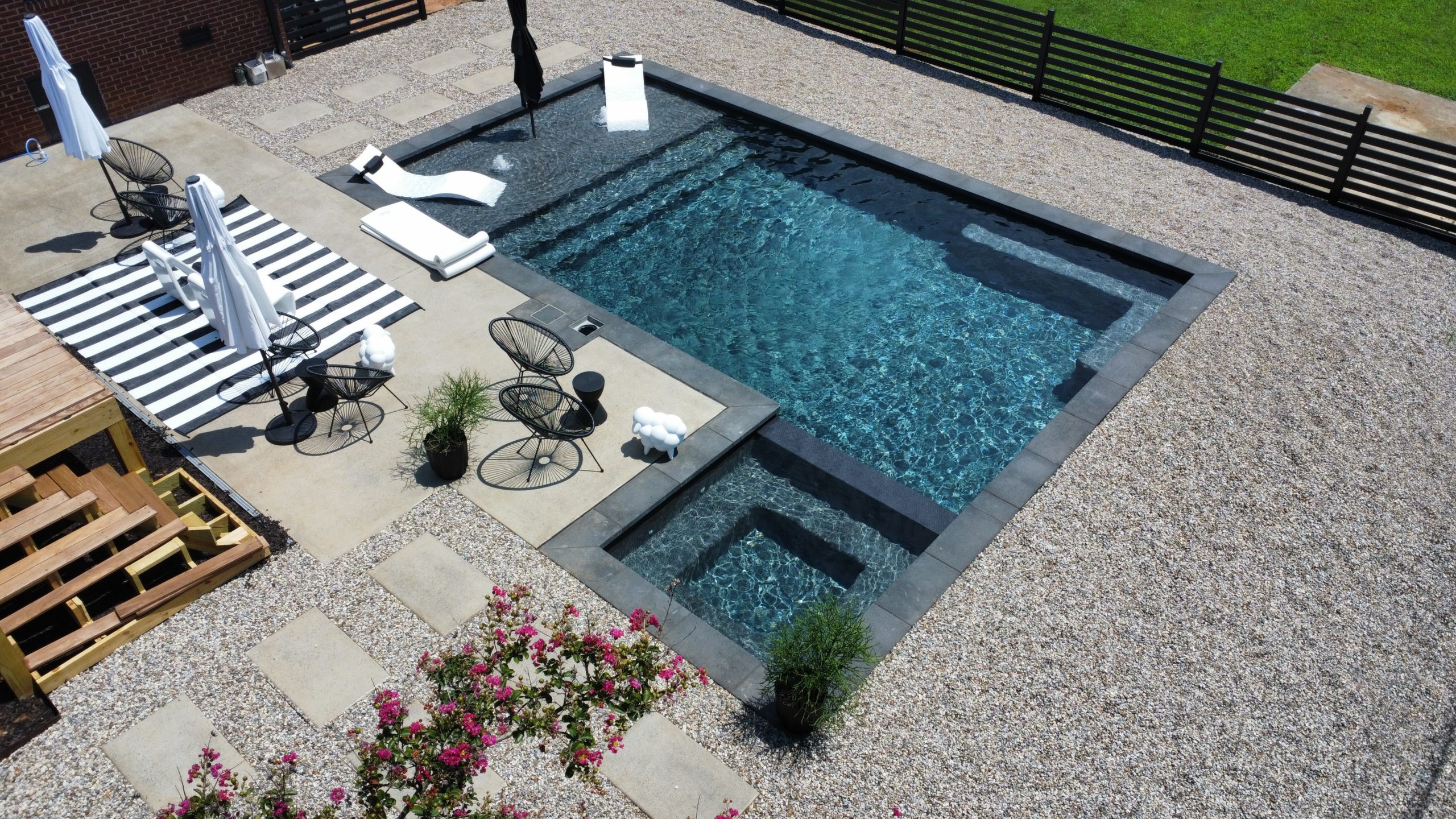 Mini Pool