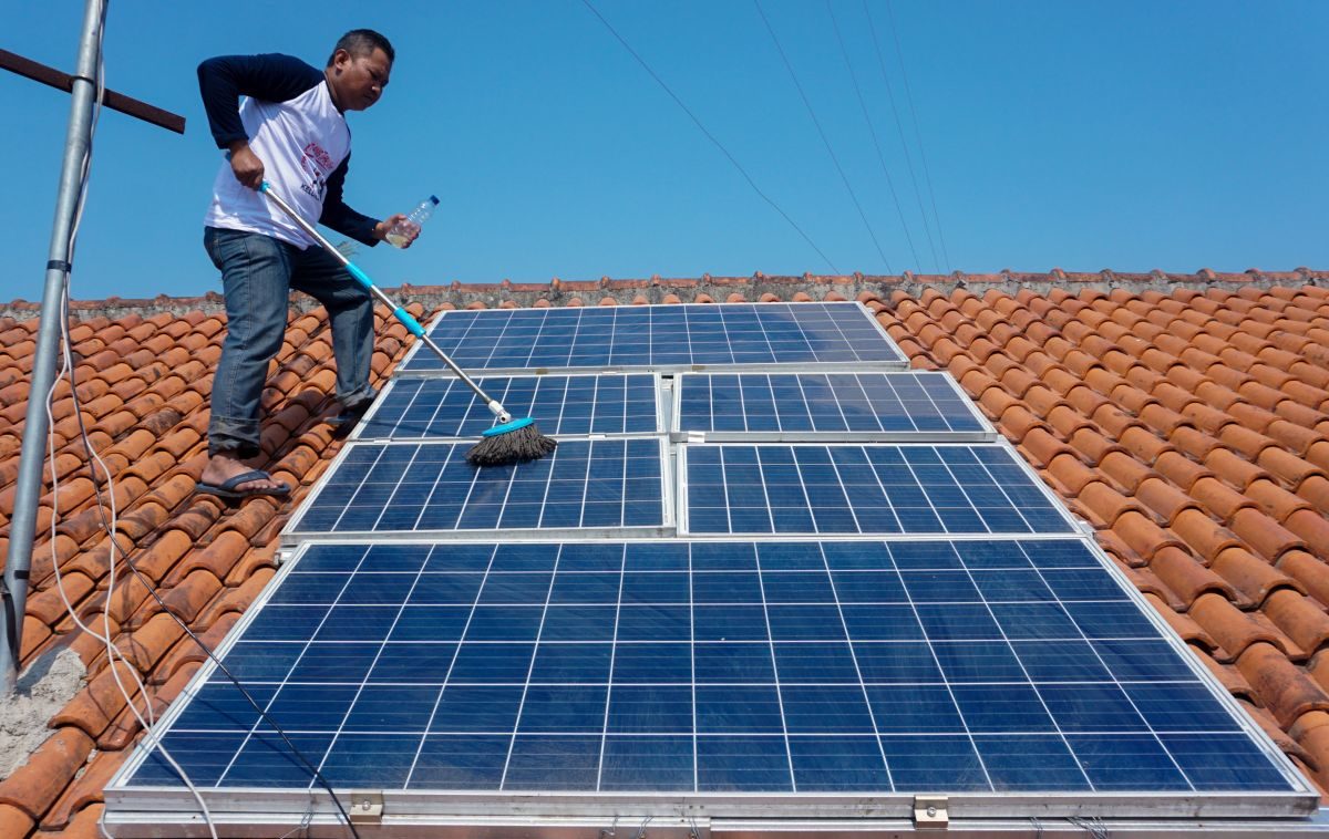 Penggunaan Panel Surya