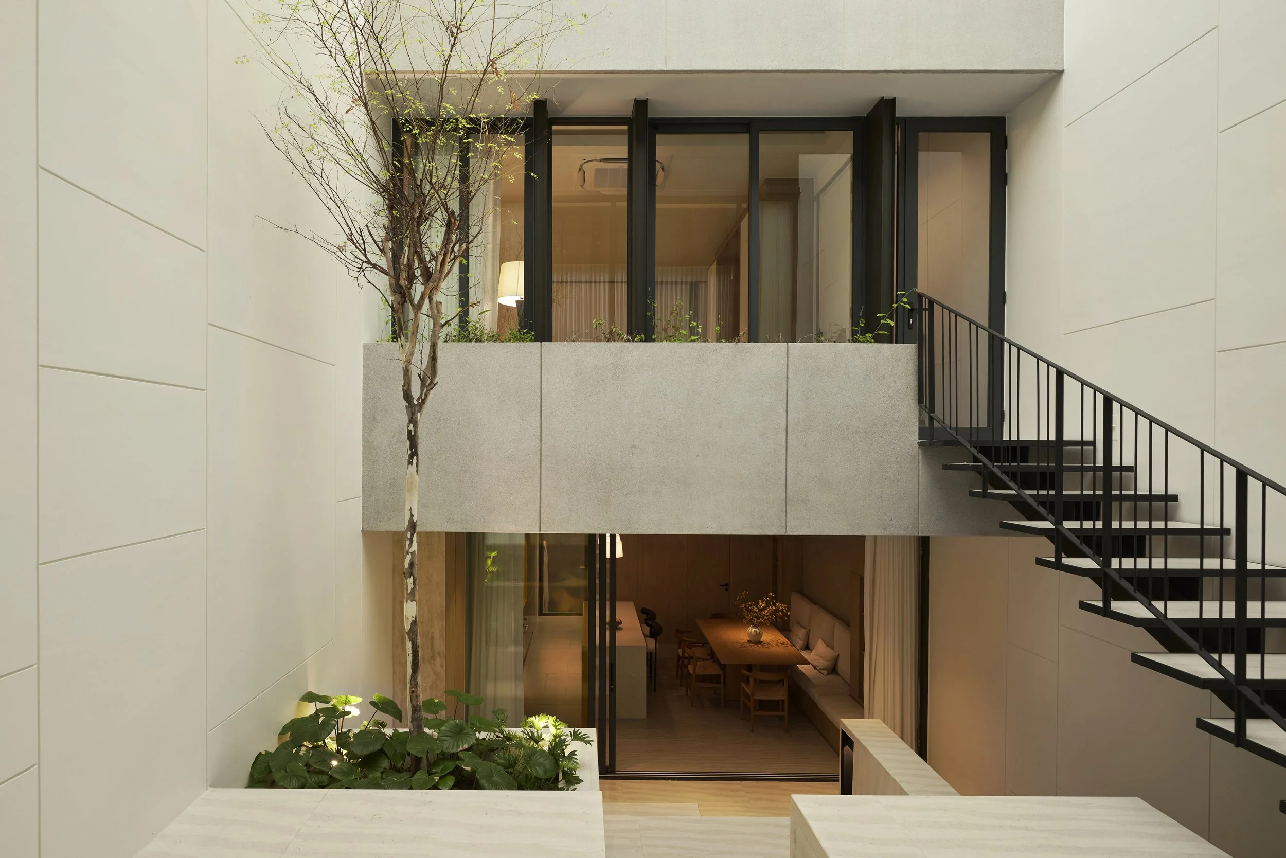 Courtyard Residence