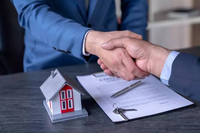 Notaris Properti