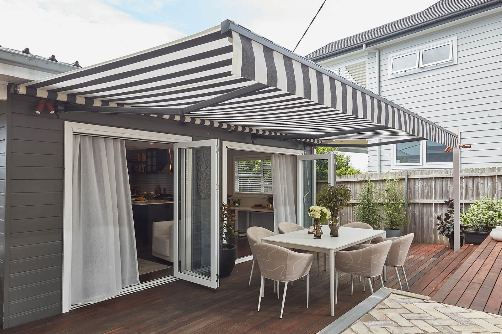 Retractable Awning